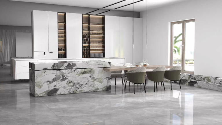 Przestronna_kuchnia_z_blatem_z_kamienia